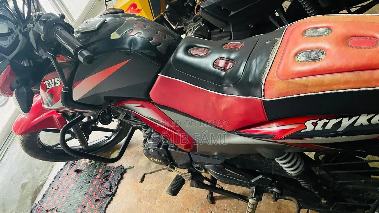 টিভিএস স্ট্রাইকার ১২৫ ২০১৯ ব্ল্যাক