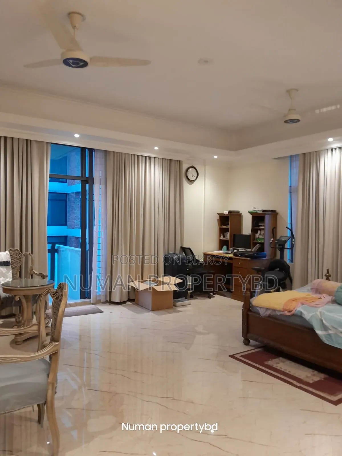 4-Bedroom Apartment in Numan Property Bd, Bashundhara for Sale