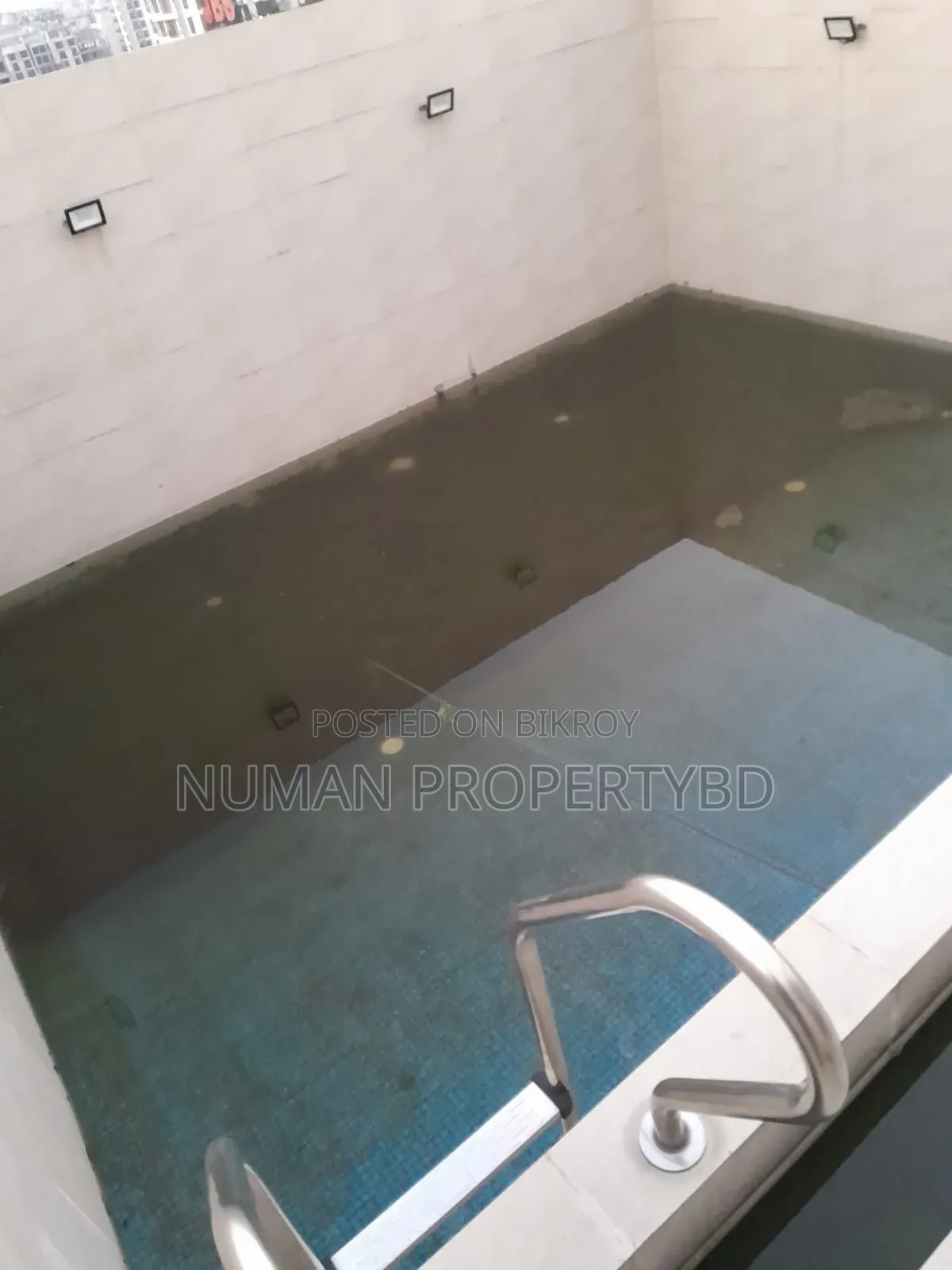 4-Bedroom Apartment in Numan Property Bd, Bashundhara for Sale