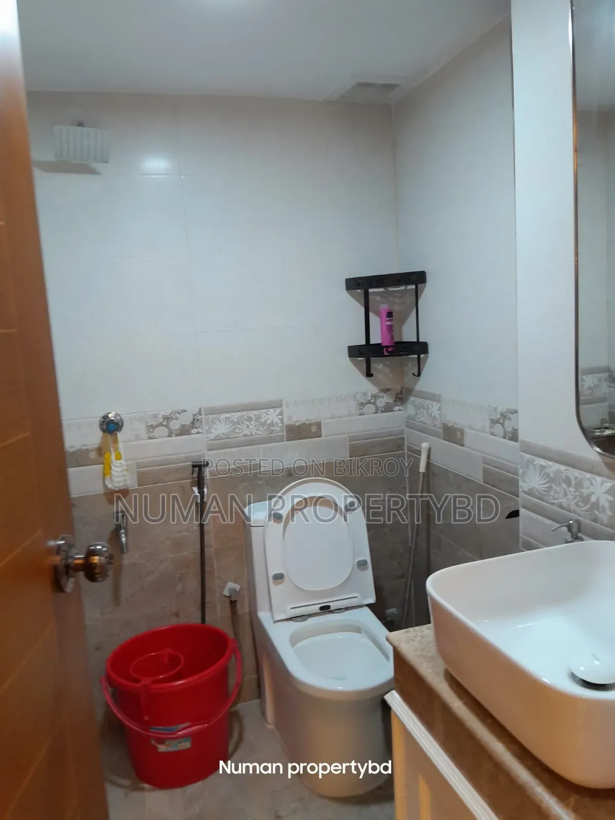 4-Bedroom Apartment in Numan Property Bd, Bashundhara for Sale