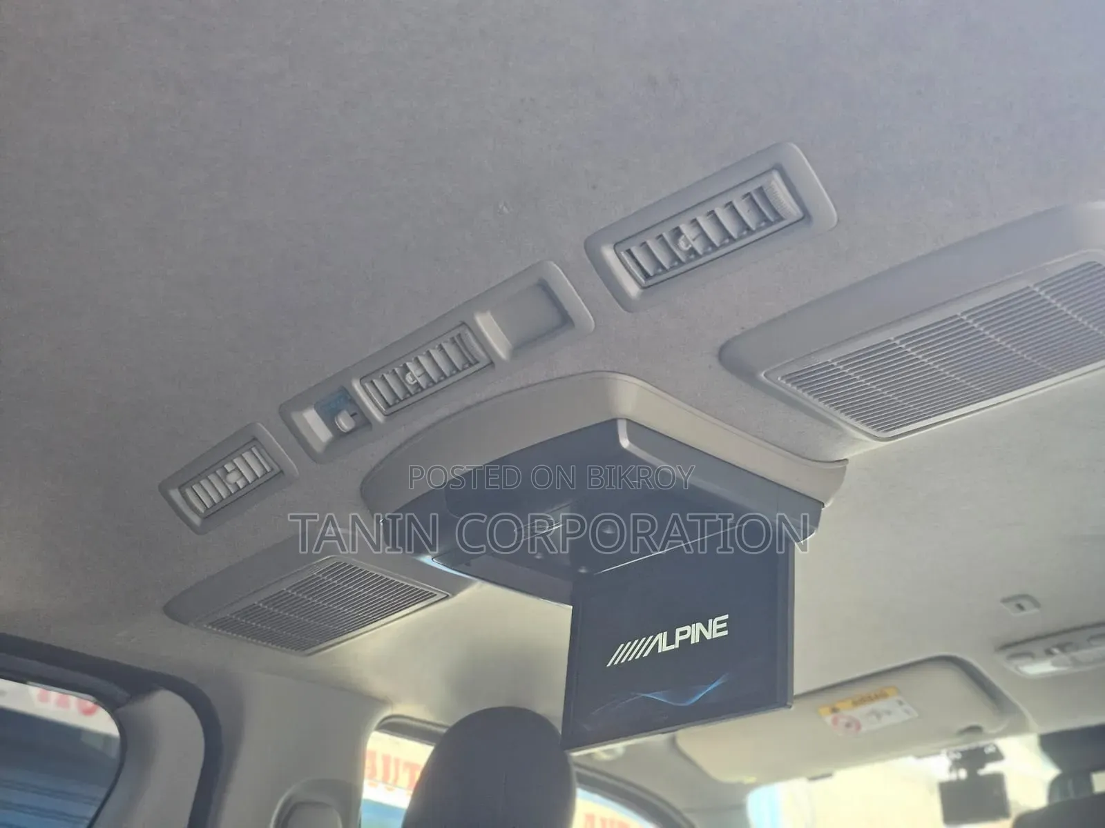 Toyota HiAce 2012 Gray