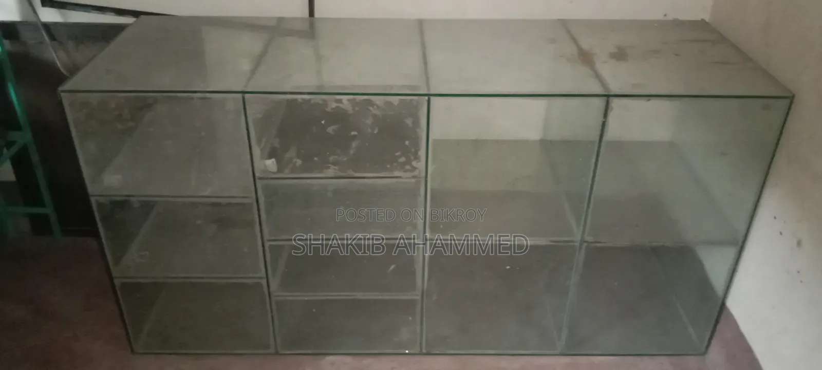 10 mm Glass Showpiece