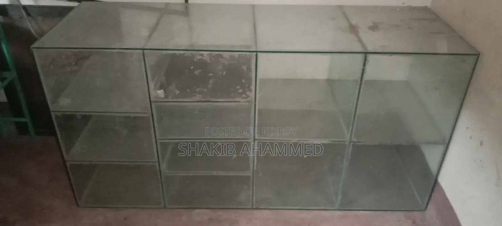 10 mm Glass Showpiece