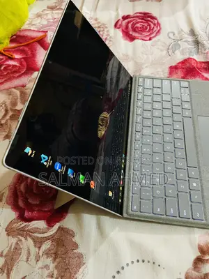 Laptop Microsoft Surface Pro (2017) 8GB Intel Core I5 SSD 128GB