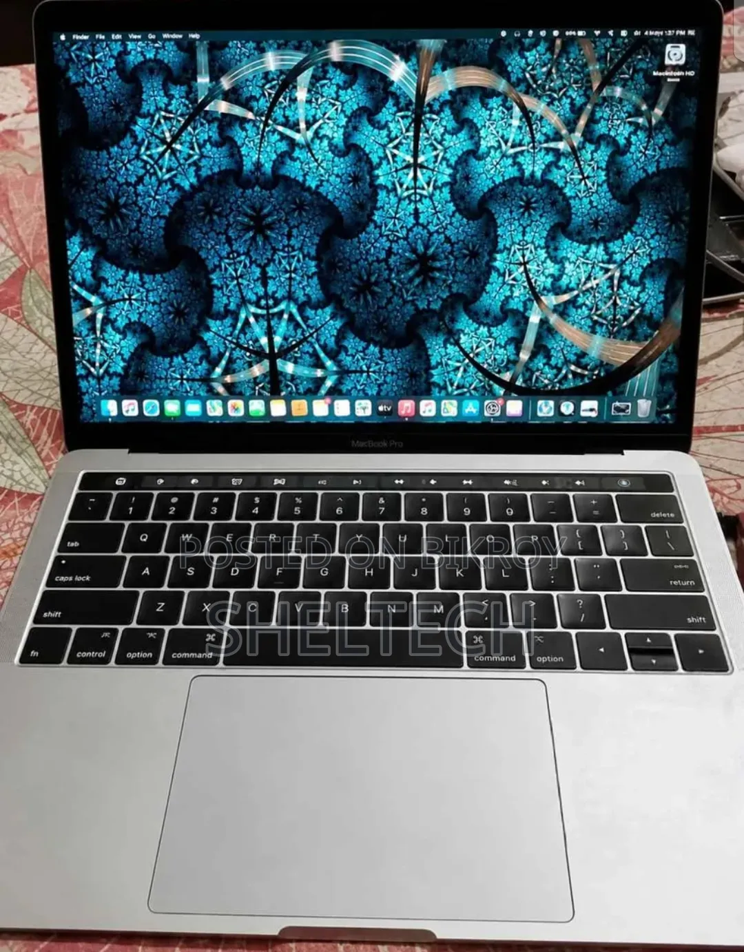 Laptop Apple MacBook Pro 2017 16GB Intel Core I7 SSD 256GB