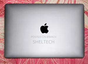 Laptop Apple MacBook Pro 2017 16GB Intel Core I7 SSD 256GB
