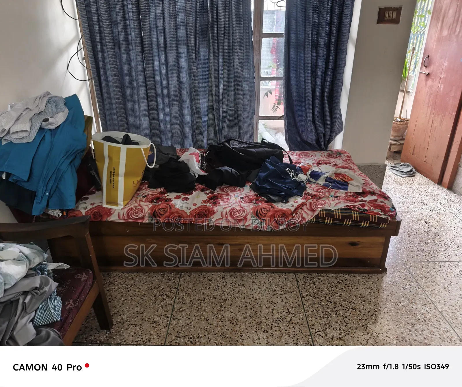 Mahogany wood single bed