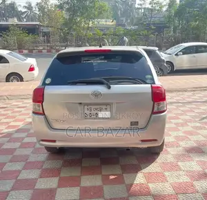 Toyota Corolla Fielder 2012 Silver