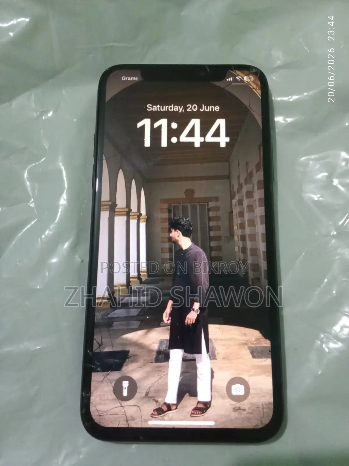 অ্যাপল আইফোন এক্সএস ২৫৬ জিবি ব্ল্যাক