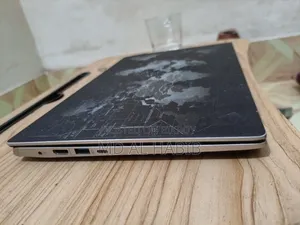 Laptop Acer Swift X 8GB Intel Core i7 SSD 512GB
