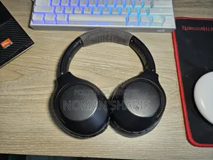 Sony WH-XB900N