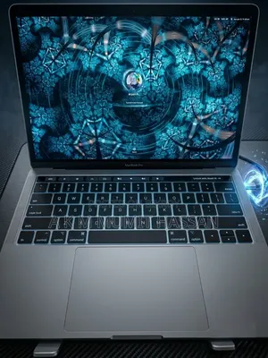 Laptop Apple MacBook Pro 2017 16GB Intel Core i7 SSD 256GB