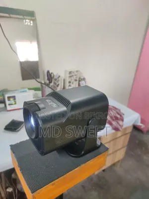 New Hy320 Projector