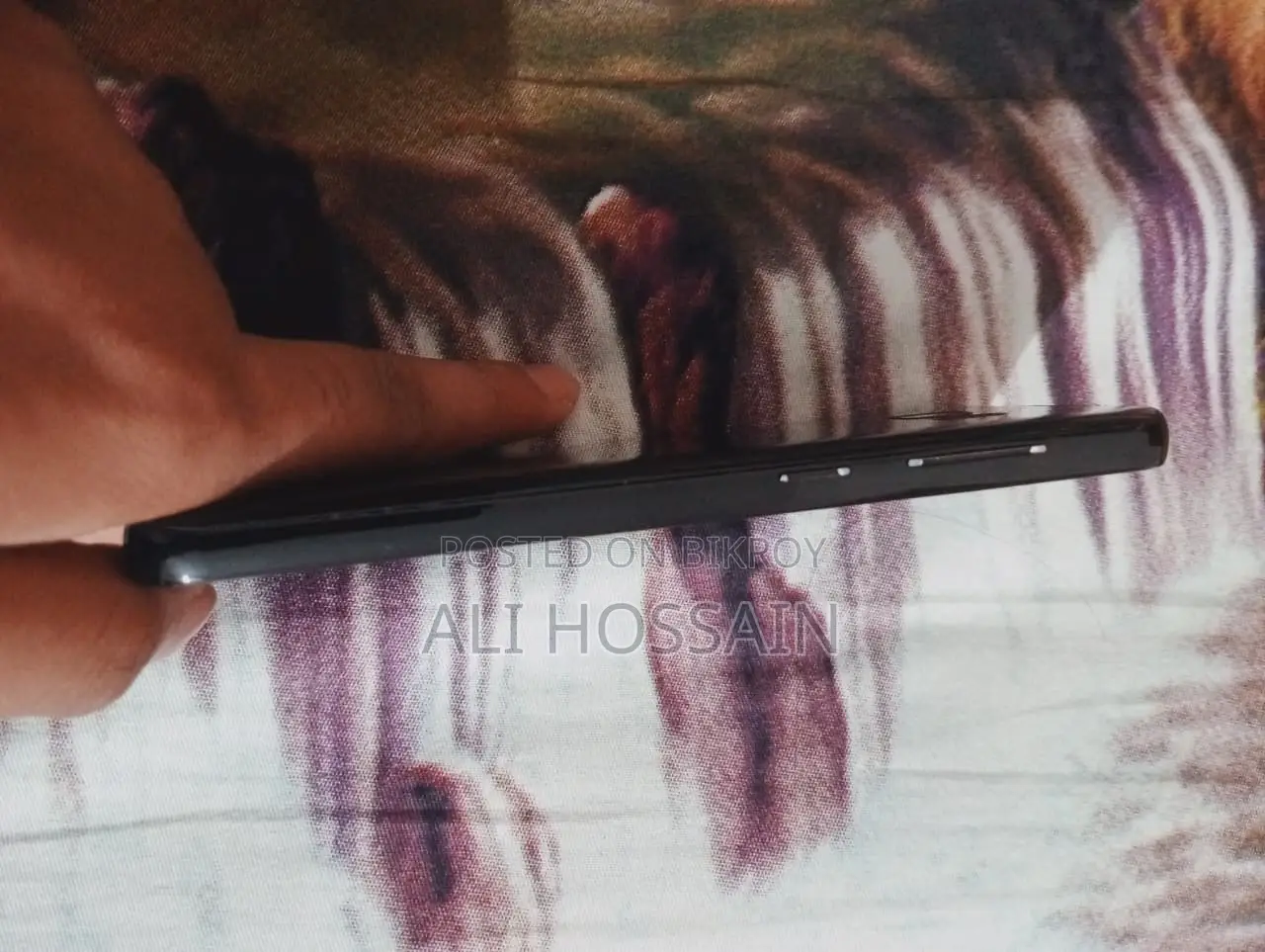 স্যামসাং গ্যালাক্সি এস৮ ৬৪ জিবি ব্ল্যাক