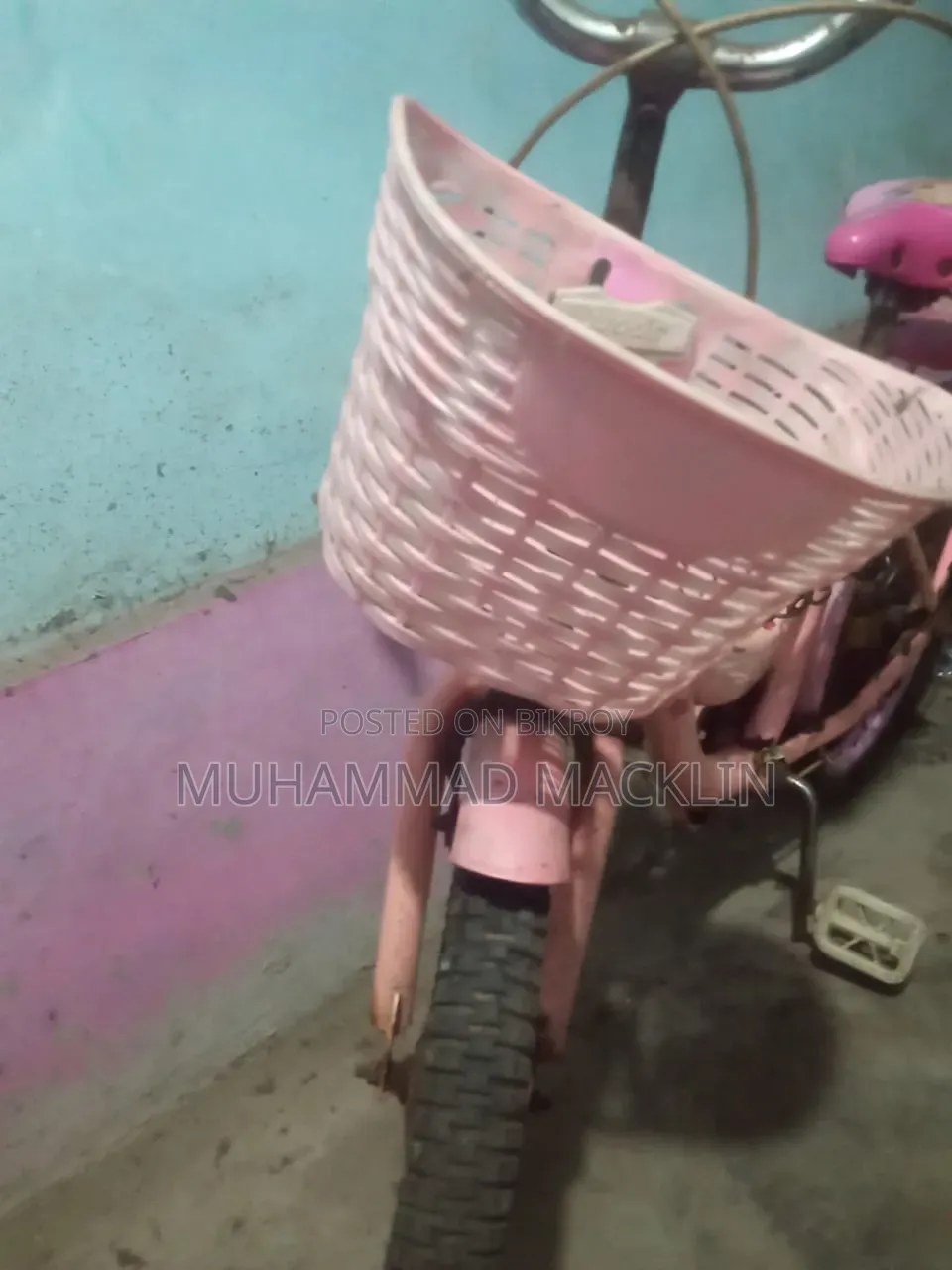 Ladies Cycle