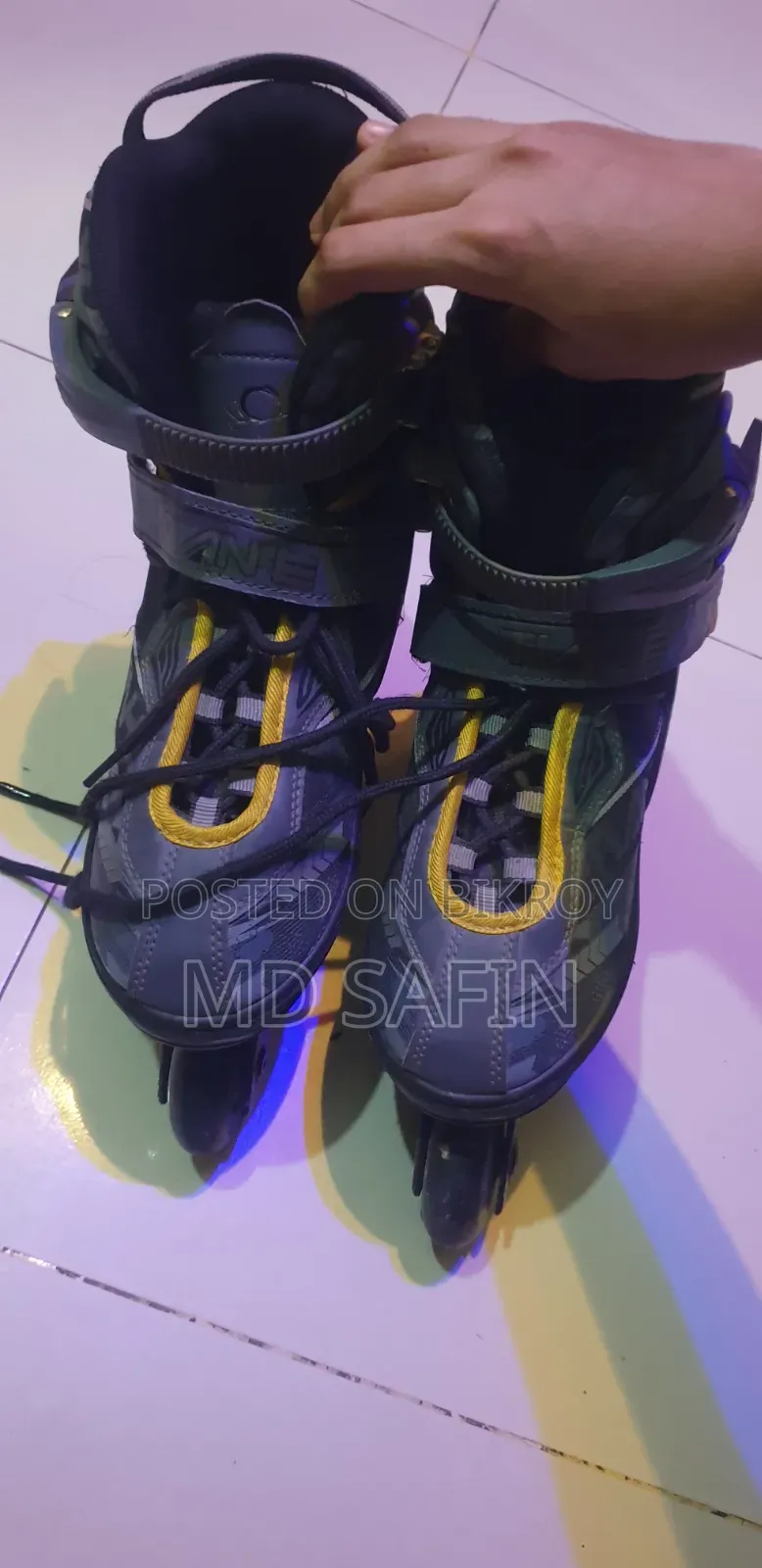 Skating Shoes