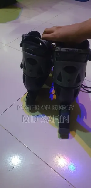 Skating Shoes