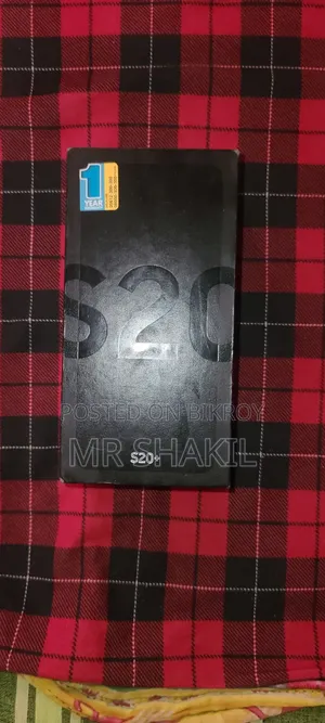 Samsung Galaxy S20+ 128 GB Black