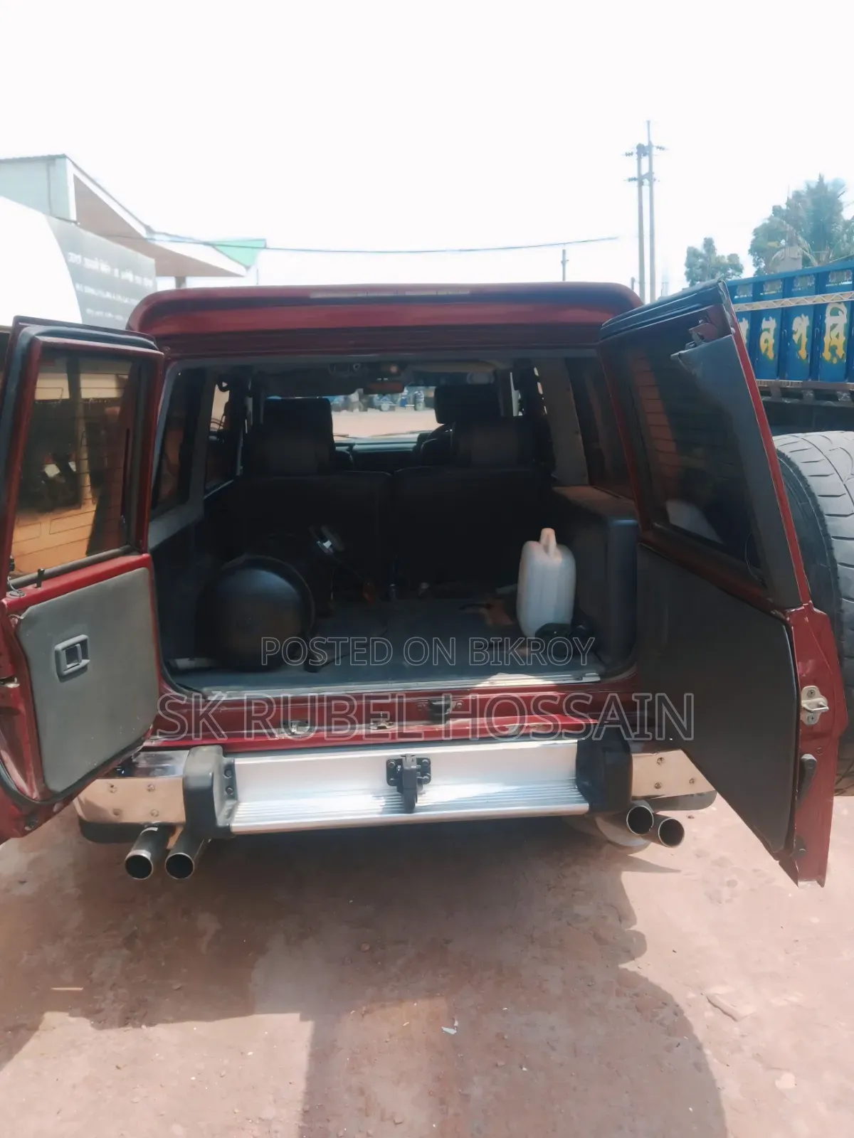 Nissan Patrol 1992 Red
