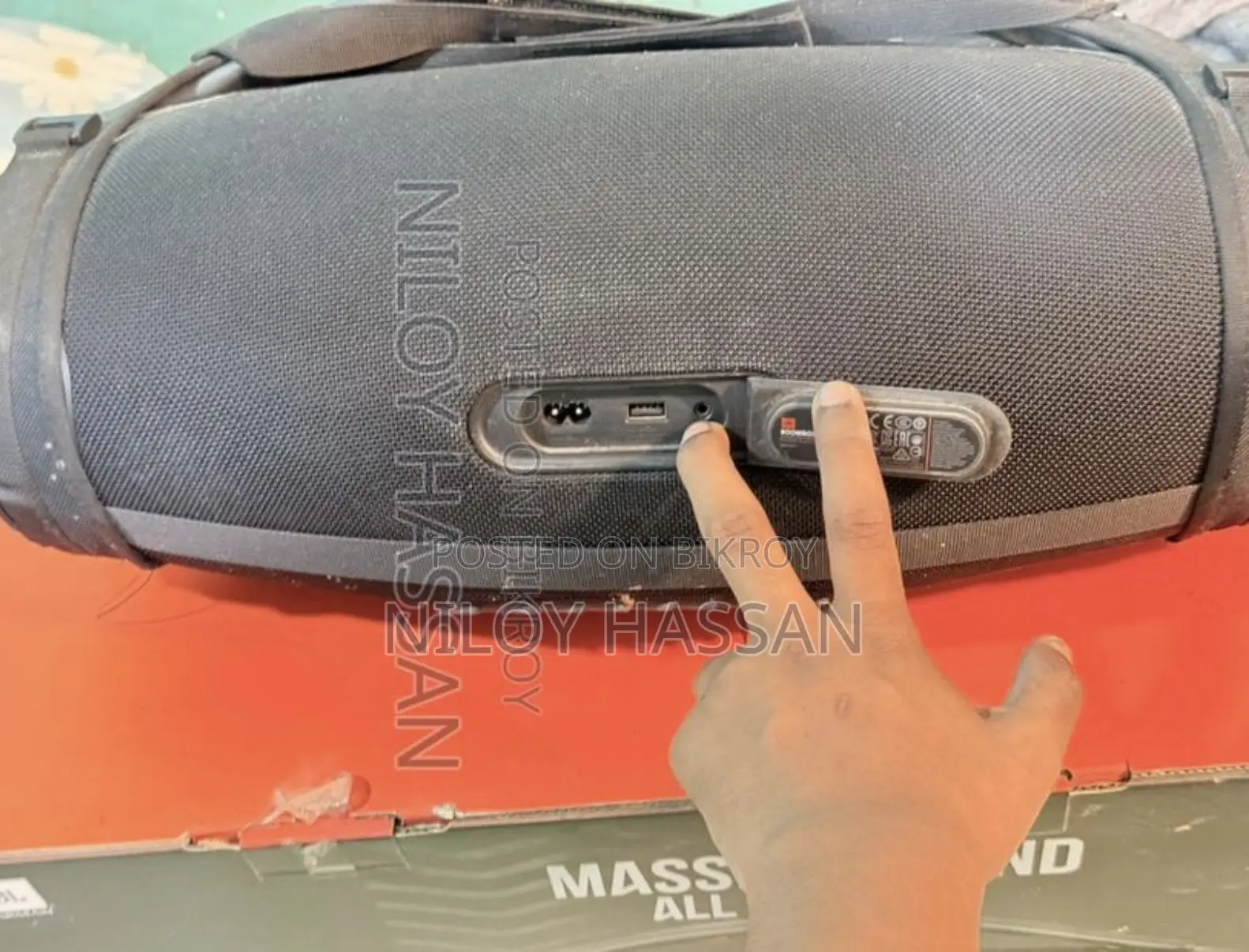 Jbl Boombox 3 With Shoulder Strap