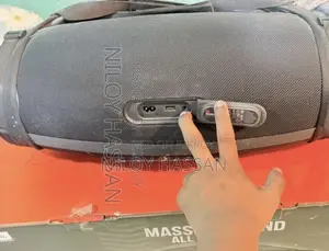Jbl Boombox 3 With Shoulder Strap