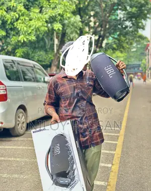 Jbl Boombox 3 With Shoulder Strap