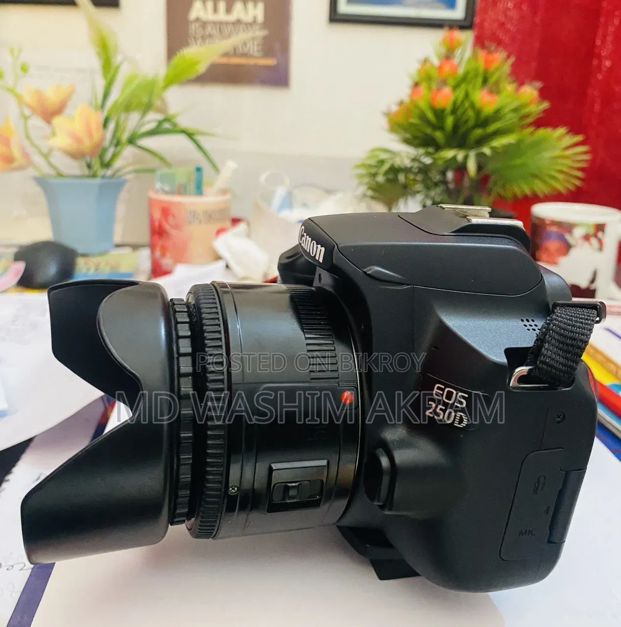 Camera to be sold urgently due to need for money