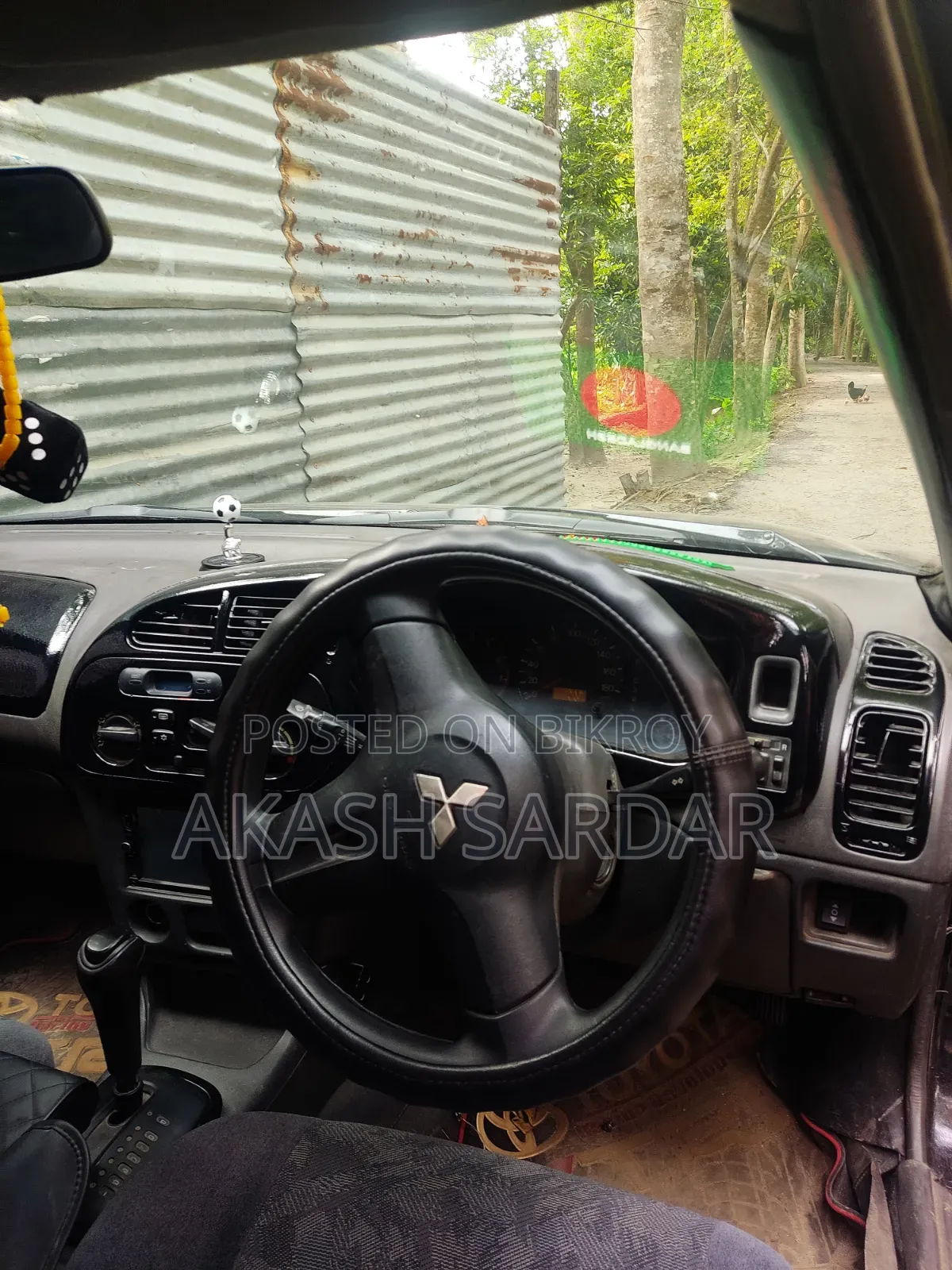 New Mitsubishi Lancer 2000 Black