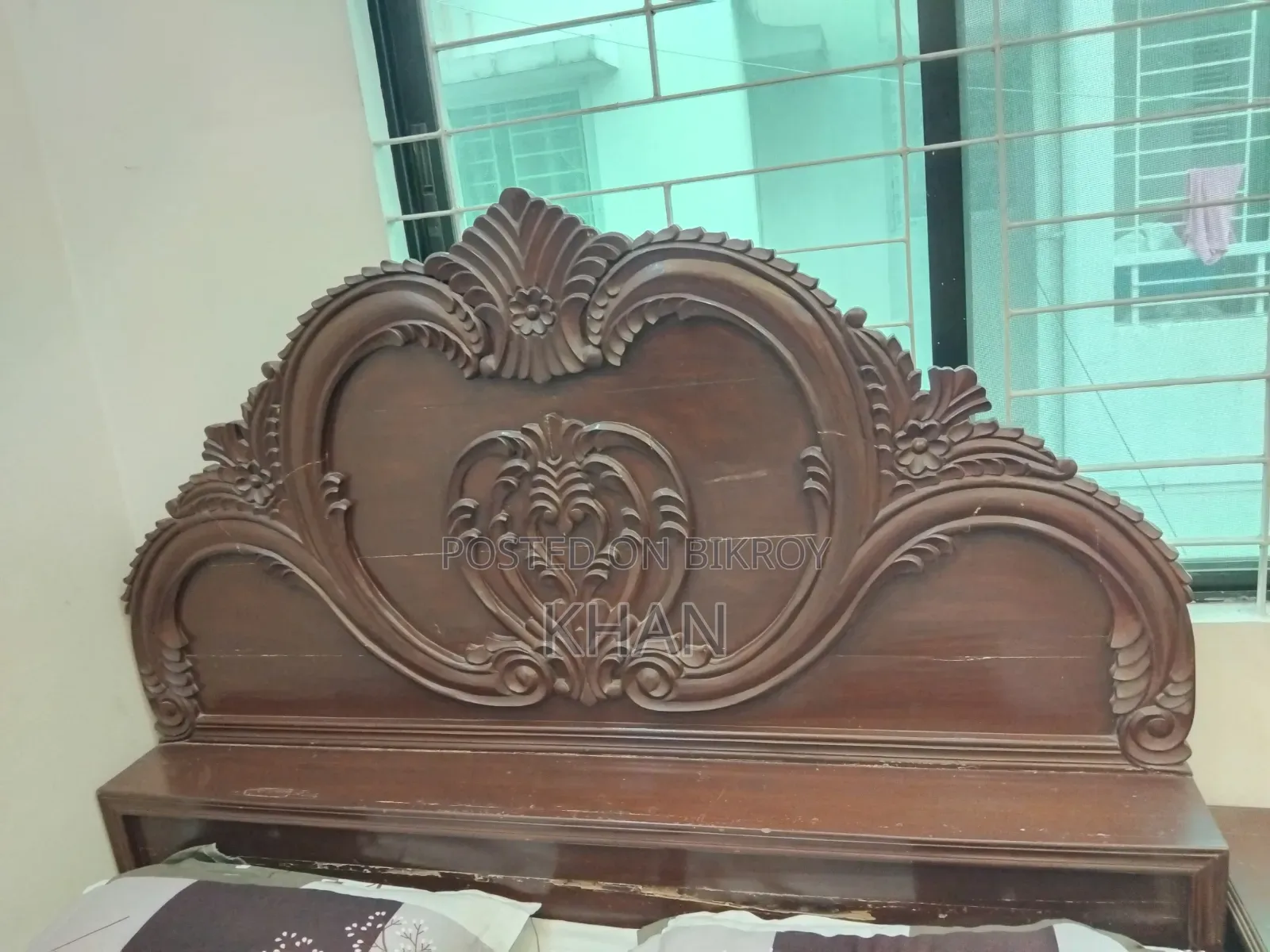 Bed With Side Table