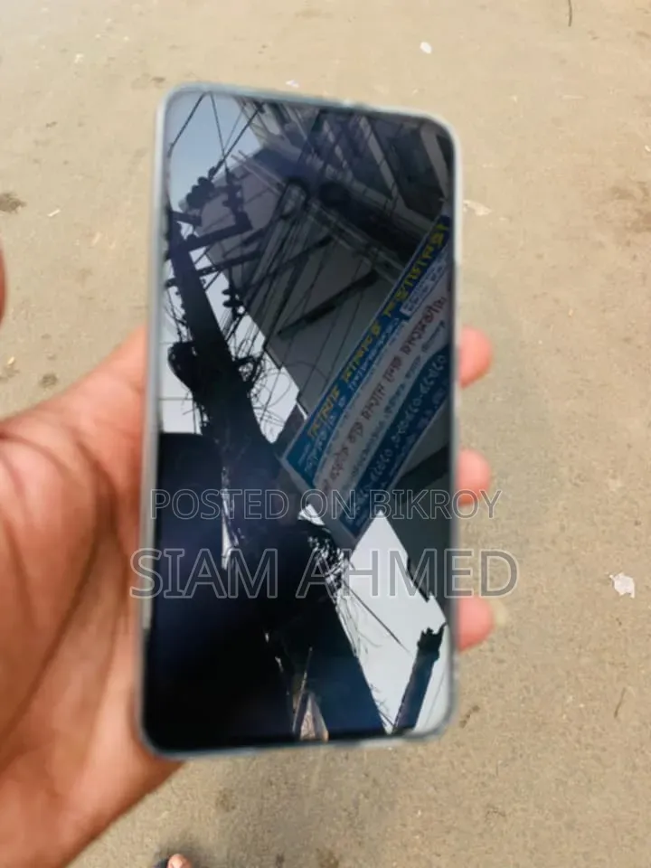স্যামসাং গ্যালাক্সি এস২২ ৫জি ১২৮ জিবি ব্ল্যাক