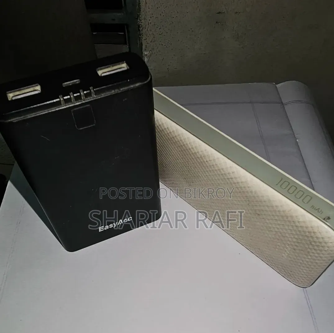 P.B. white-10000mah/Black-11000mah