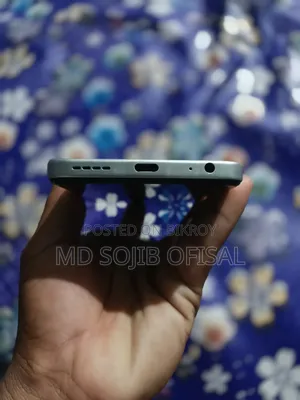 নতুন ইনফিনিক্স স্মার্ট ১০ প্লাস ১২৮ জিবি সাদা