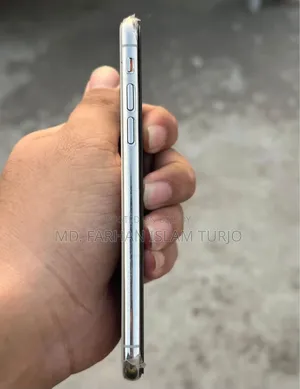 Apple iPhone XS 64 GB White