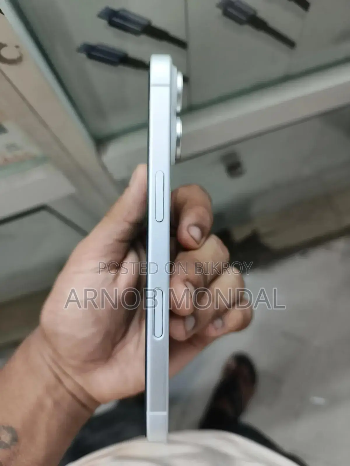 New Apple iPhone 16 128 GB White