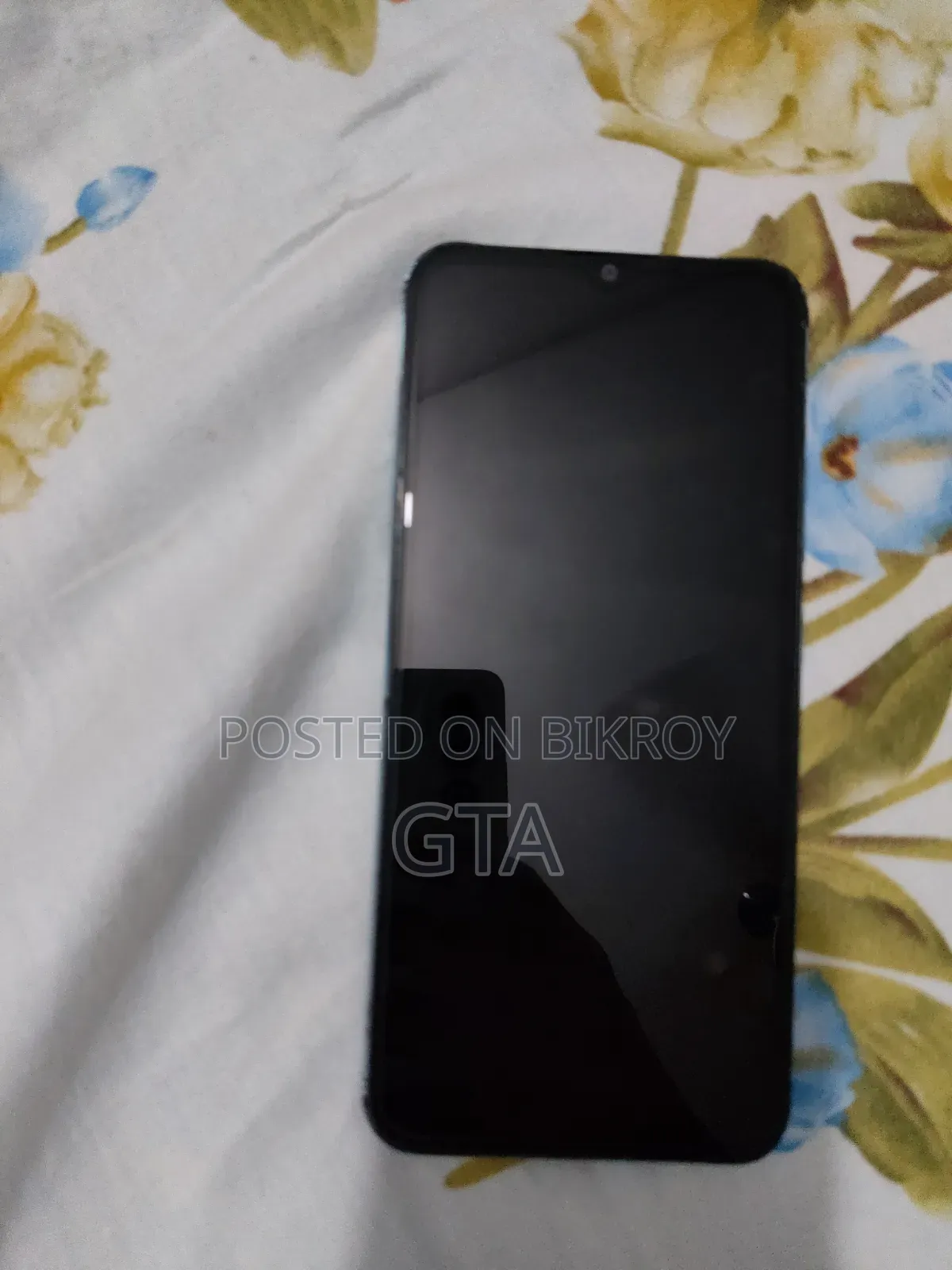 Realme 64 GB Blue