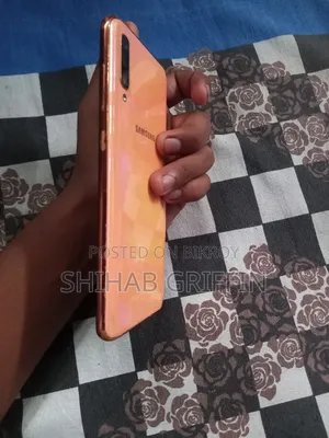 Samsung Galaxy A70 128 GB Orange