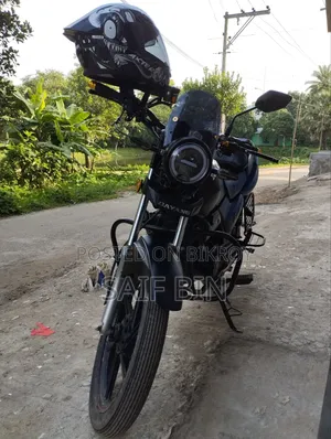 Runner Bullet 100 2014 Black
