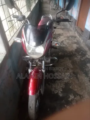 Bajaj CT 100 2018 Red