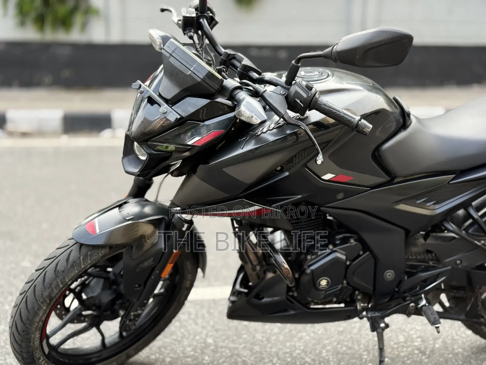 Bajaj Pulsar N160 2024 Black