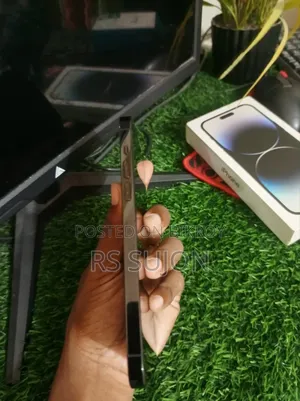 নতুন Apple iPhone 14 Pro Max ১২৮ জিবি কালো