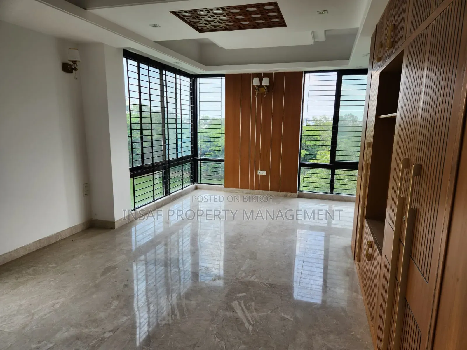 গুলশানে ৪ বেডরুমের অ্যাপার্টমেন্ট ভাড়ার জন্য