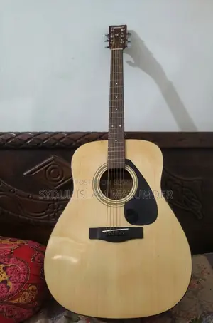 Yamaha F310 Acoustic Guitar (Natural) — With Bag | Original Invoice Available