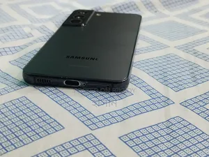 Samsung Galaxy S22 5G 128 GB Black
