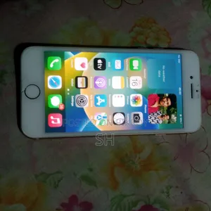 অ্যাপল আইফোন ৮ ৬৪ জিবি গোল্ড