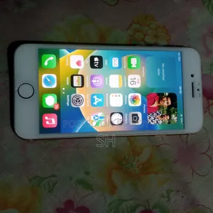 অ্যাপল আইফোন ৮ ৬৪ জিবি গোল্ড
