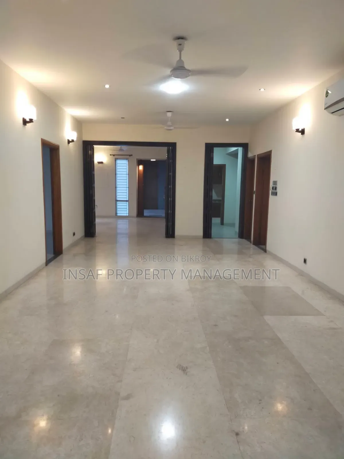 4-Bedroom Apartment in Gulshan for Rent