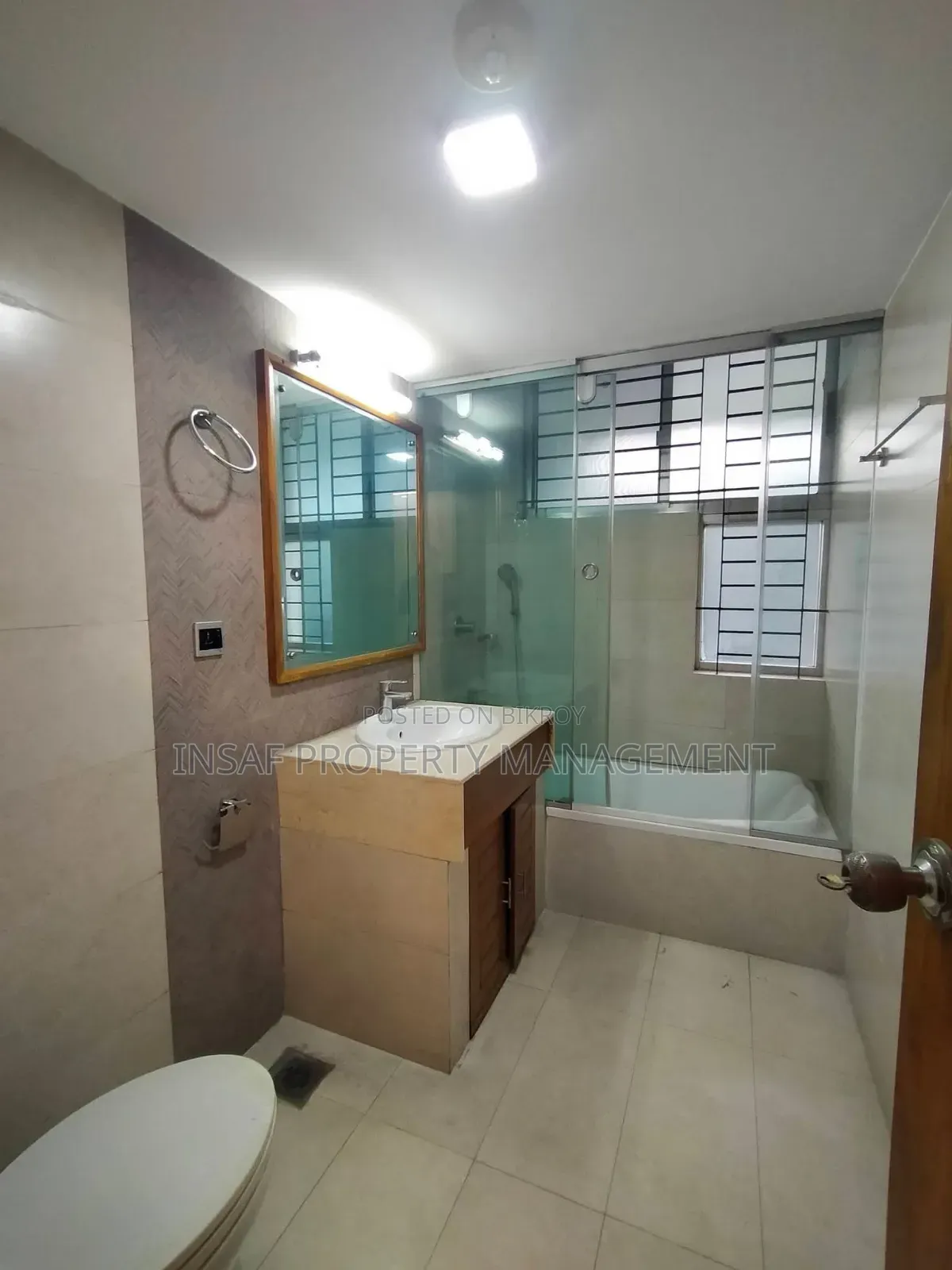 4-Bedroom Apartment in Gulshan for Rent