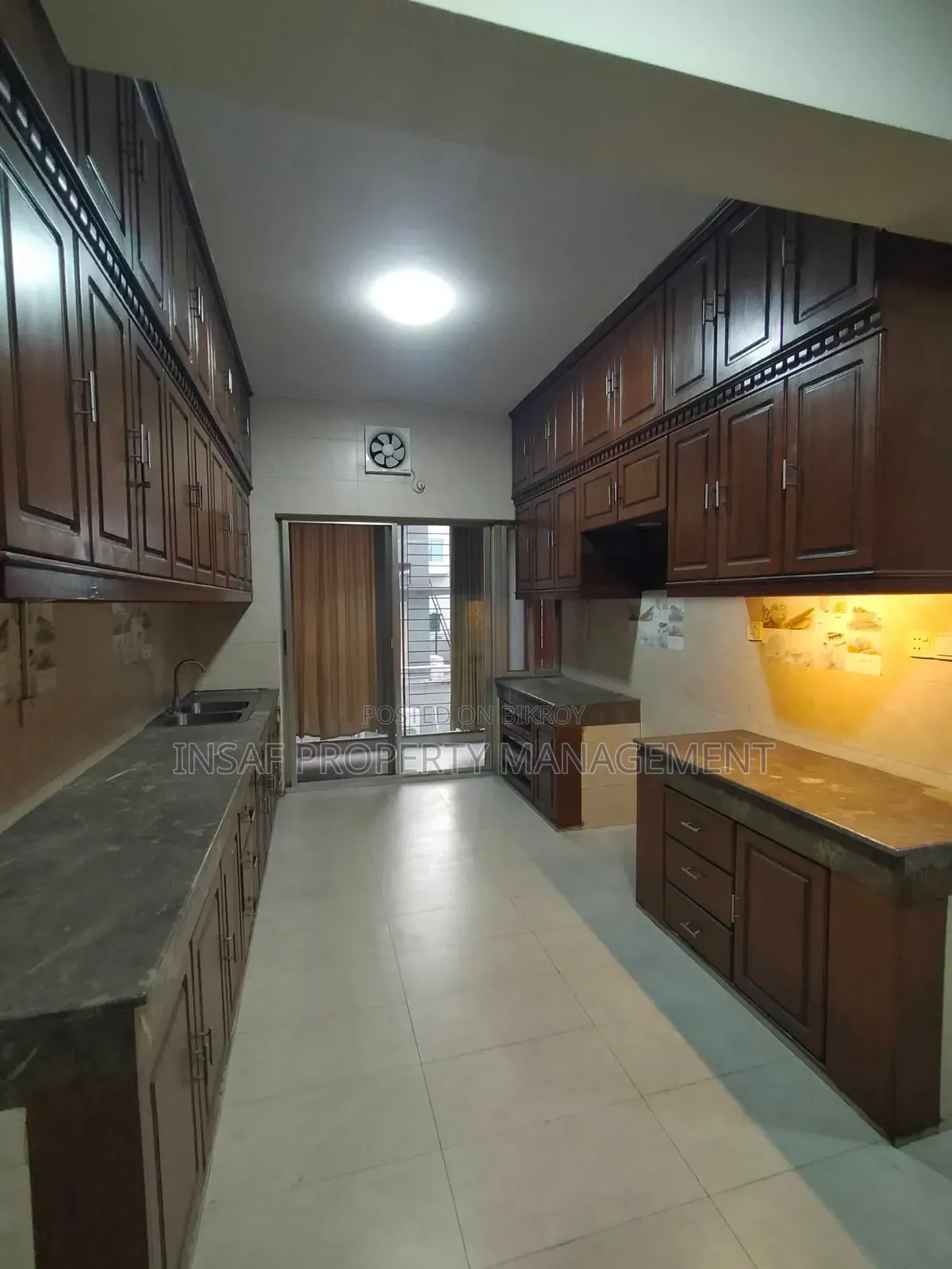 4-Bedroom Apartment in Gulshan for Rent