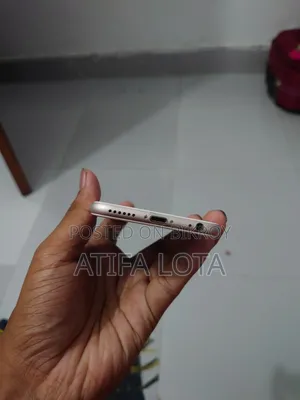 Apple iPhone 6s 16 GB Pink