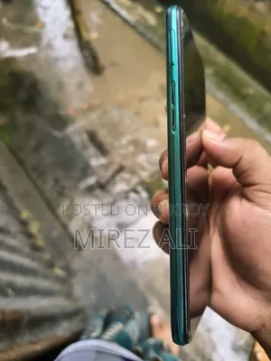 রিয়েলমি ৫আই ৬৪ জিবি গ্রিন